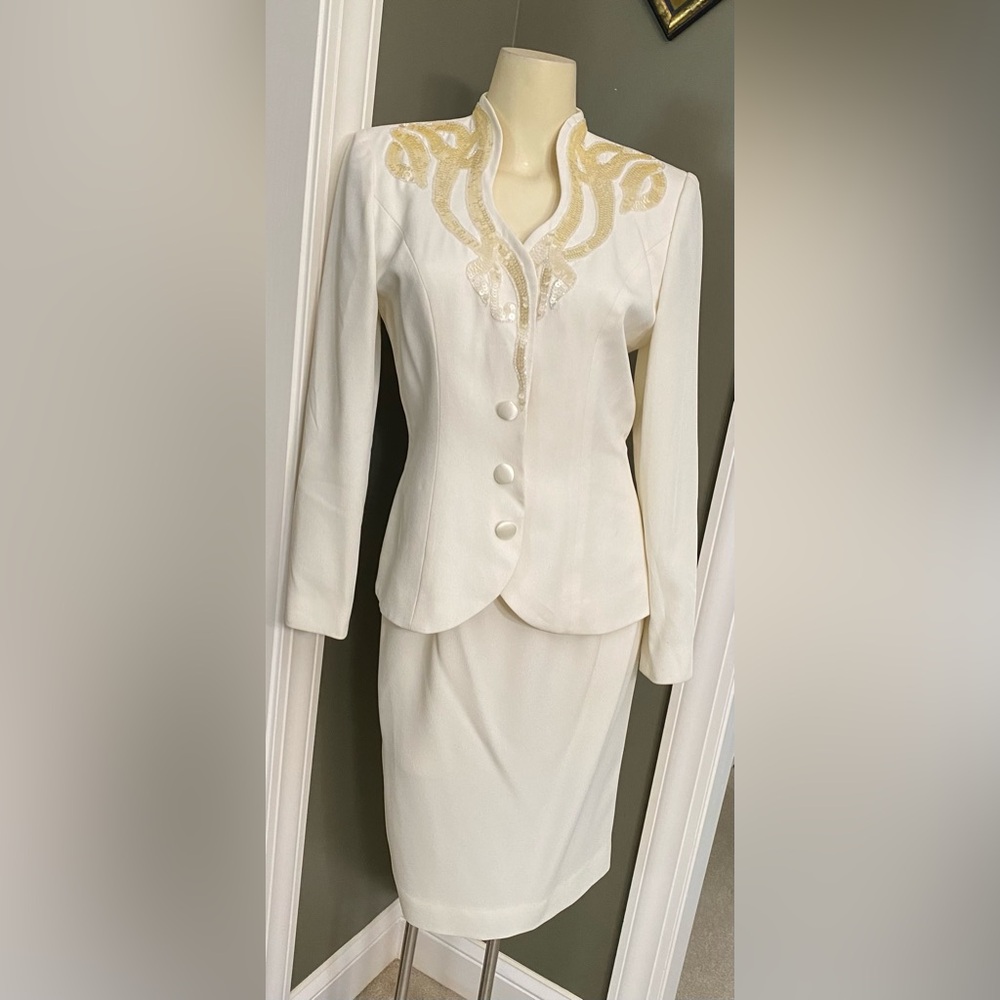 Vintage Rimini Evening sequin skirt Suit 2 piece set womenโs size 4, ivory